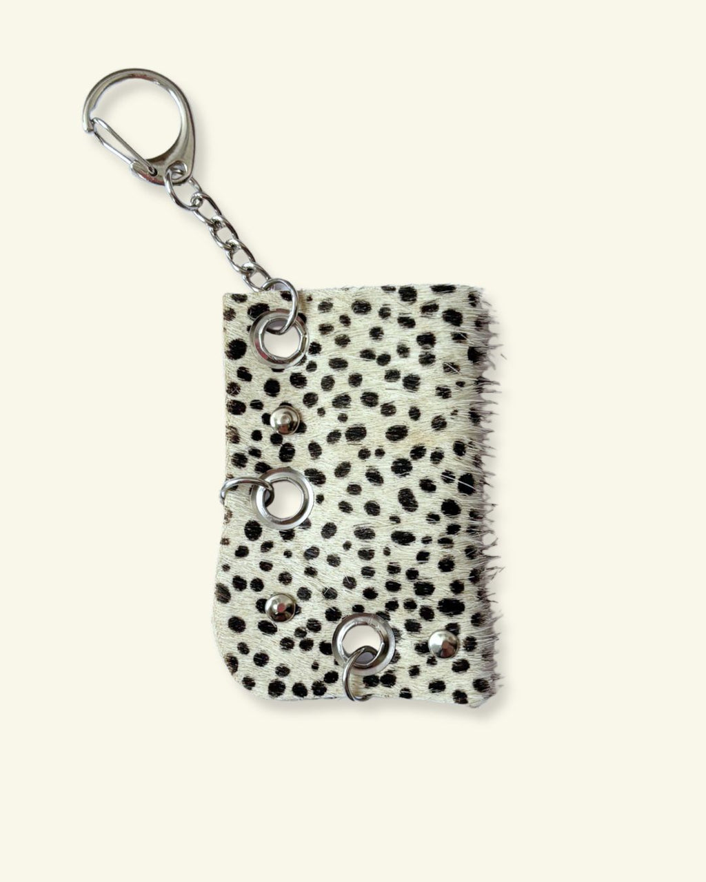 PORTE-BRIQUET [101] - OEILLETS