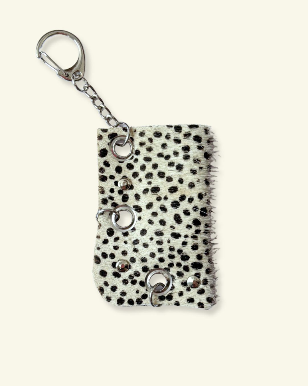 PORTE-BRIQUET [101] - OEILLETS