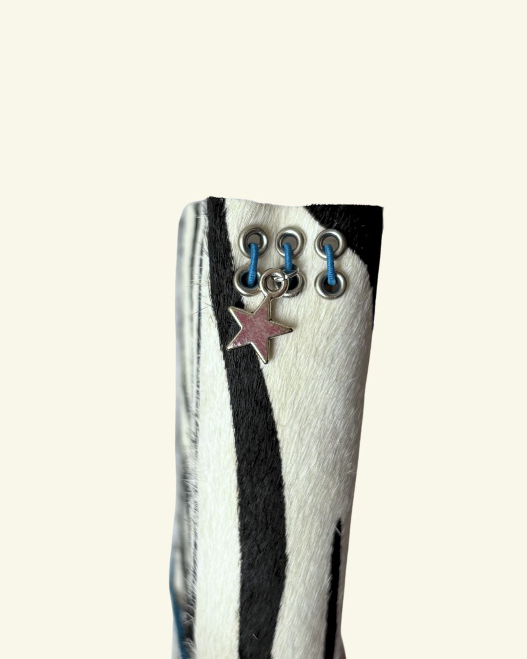 CARNET [ZEBRA]
